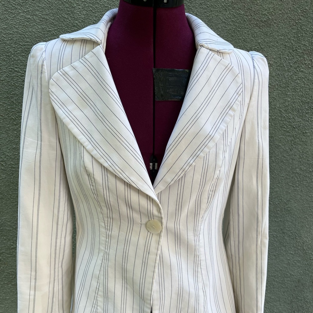 Carolina Herrera blazer